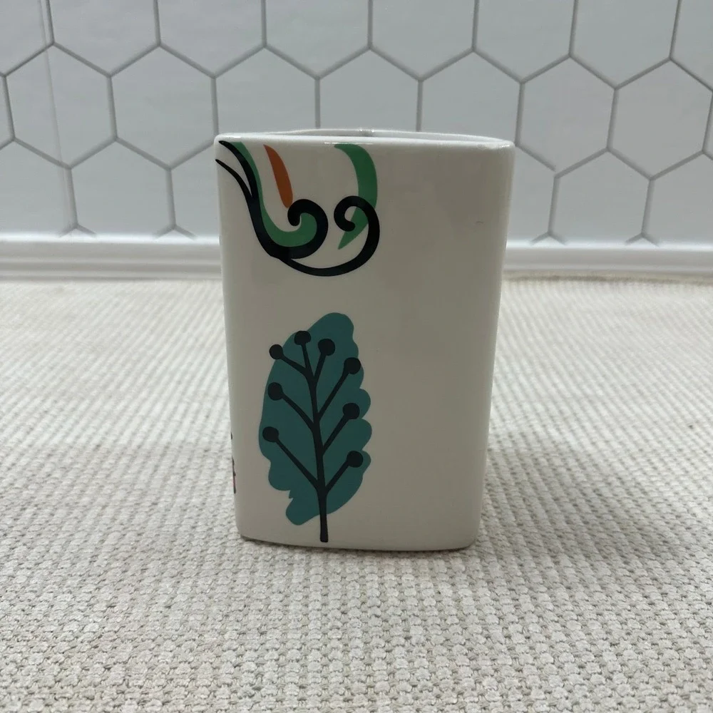 Vintage Style Abstract Face Ceramic‎ Vase Triangular Pop Art Modern White 6.5in